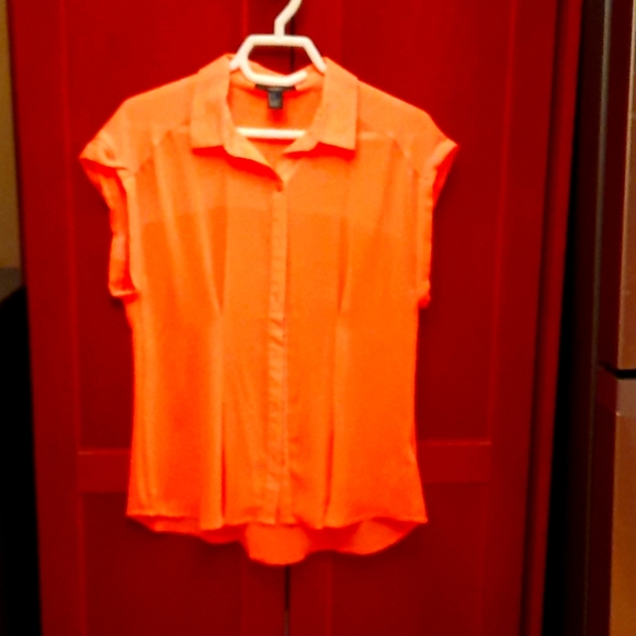 Blouse - Picture 1 of 3